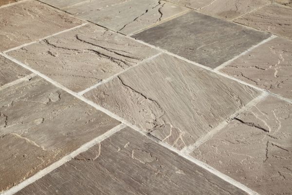 Cost of Paving Tile Installation in Salinas
